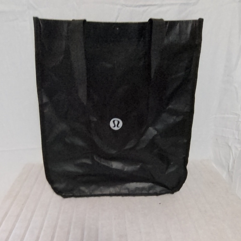 Lululemon Large Black White Foldable Reusable Shopping‎ Bag Tote Plastic